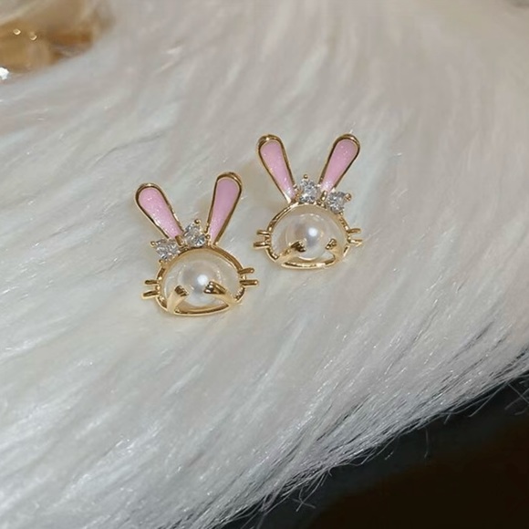 Easter Bunny Rabbit Earrings - Picture 1 of 4